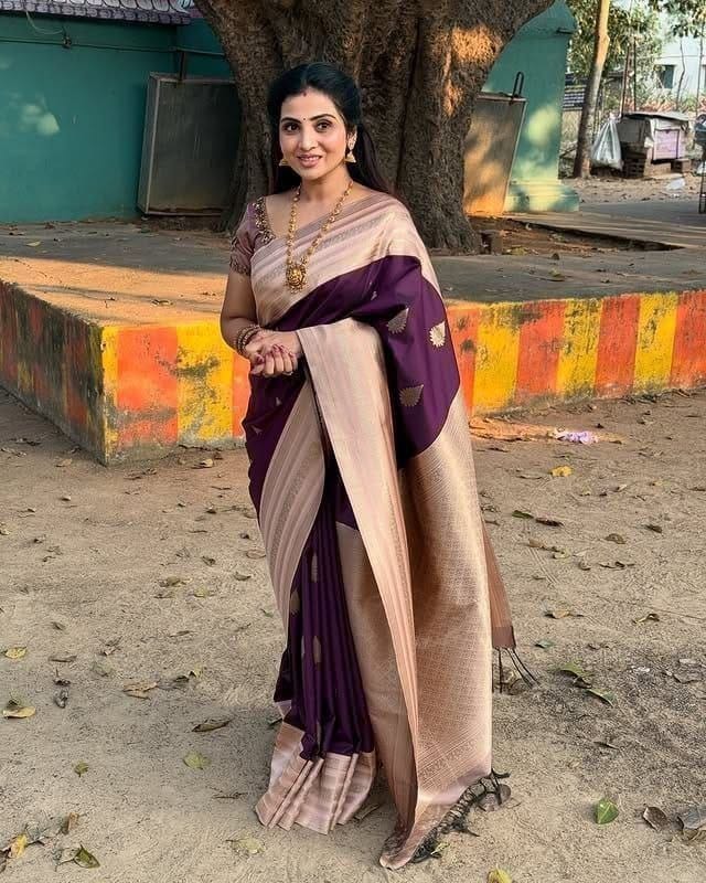 Wine Purple Lichi Silk Jacquard Saree with Rich Pallu