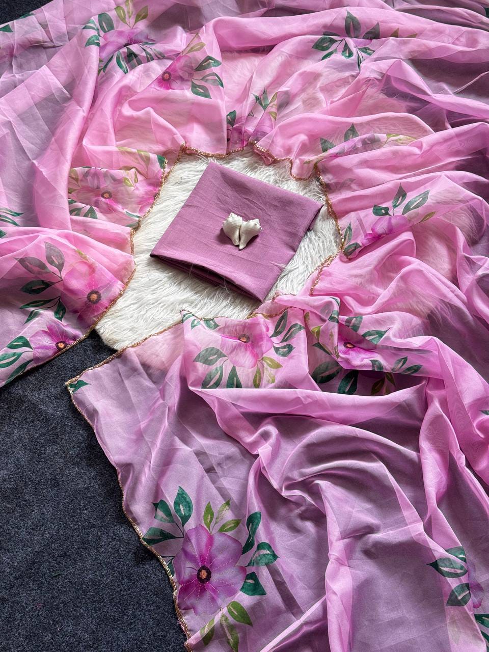 Floral Print Teby Silk Saree with Blouse for Women