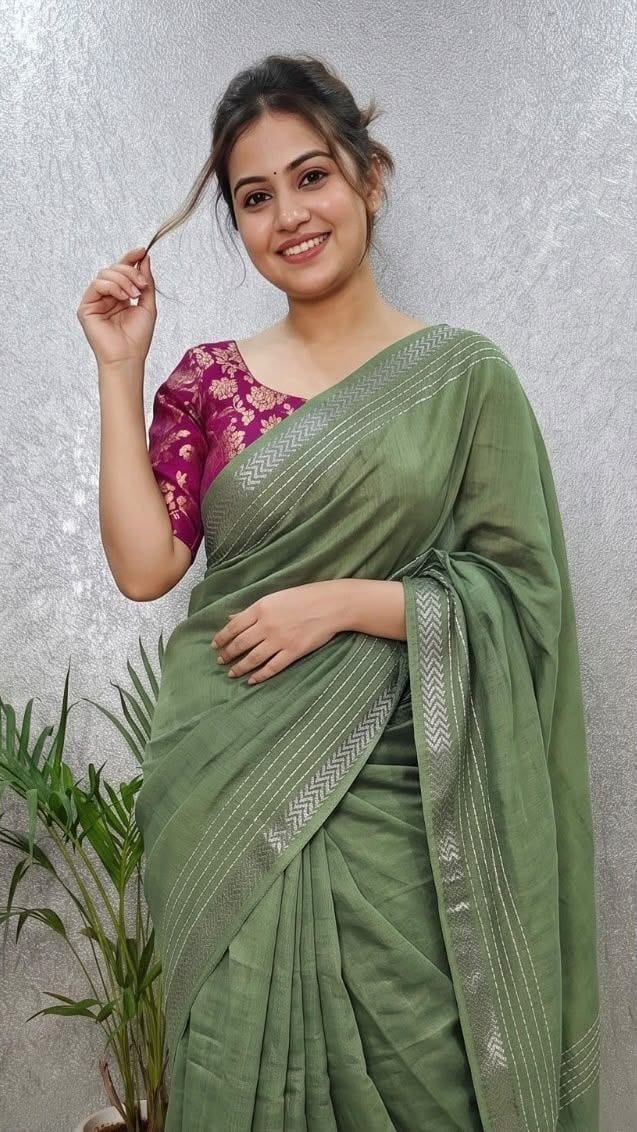 Mal Mal Cotton Silk Saree with Jacquard Zari Blouse