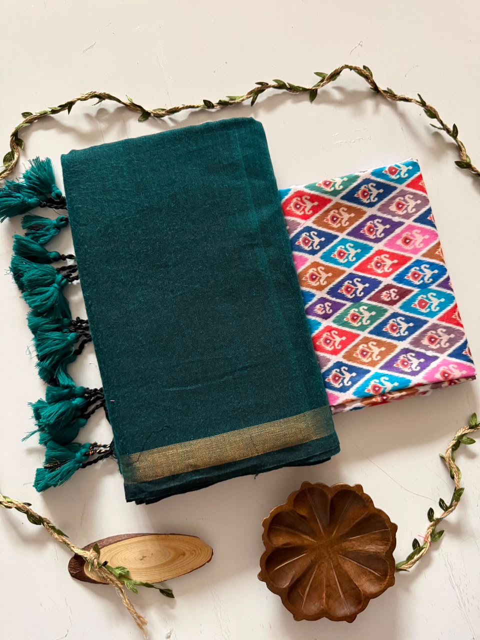 Handloom Khadi Cotton Saree with Zari Border & Printed Blouse