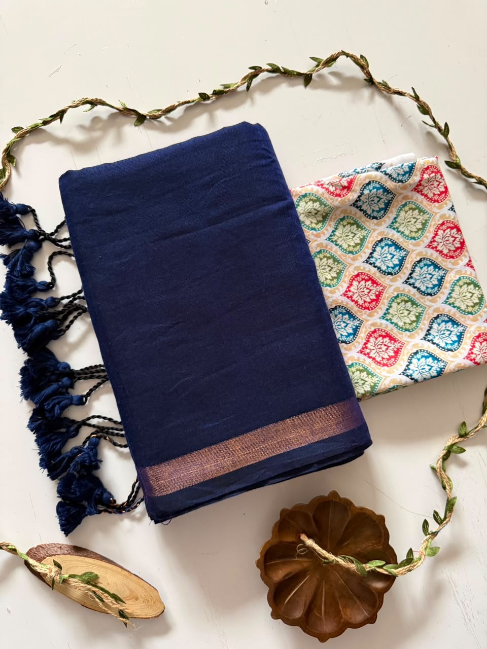 Handloom Khadi Cotton Saree with Zari Border & Printed Blouse