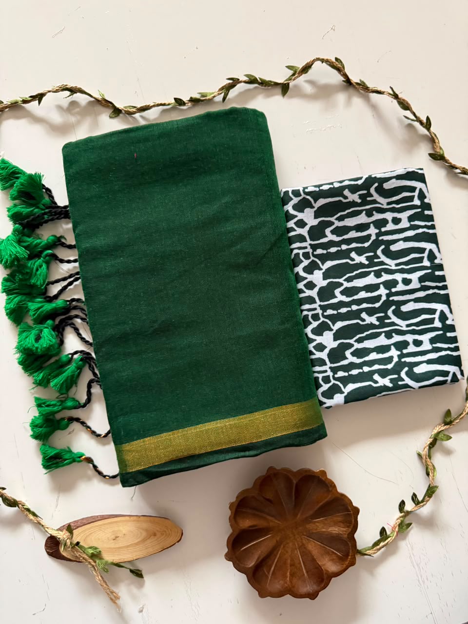Handloom Khadi Cotton Saree with Zari Border & Printed Blouse