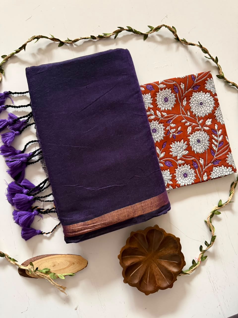 Handloom Khadi Cotton Saree with Zari Border & Printed Blouse