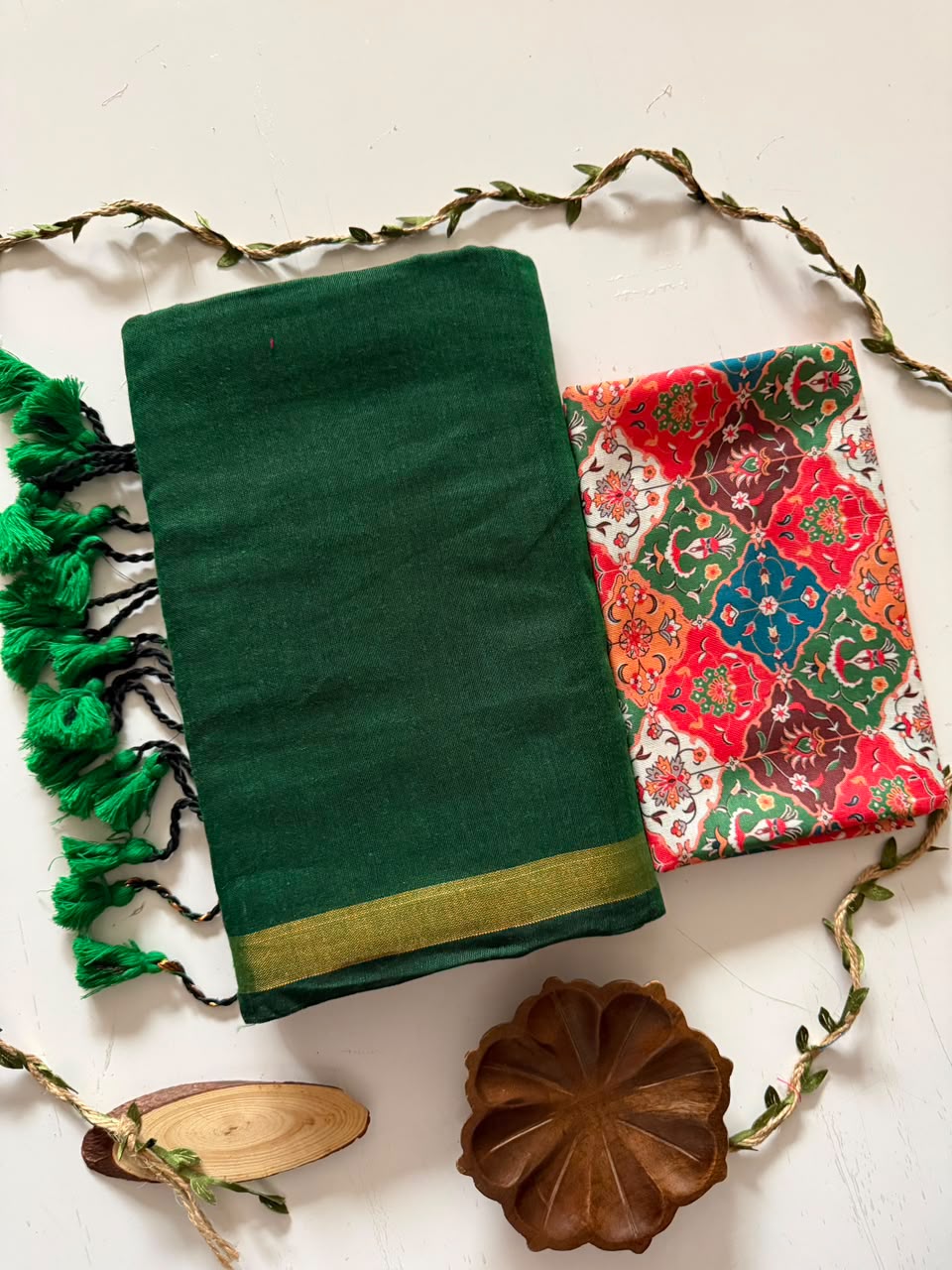 Handloom Khadi Cotton Saree with Zari Border & Printed Blouse