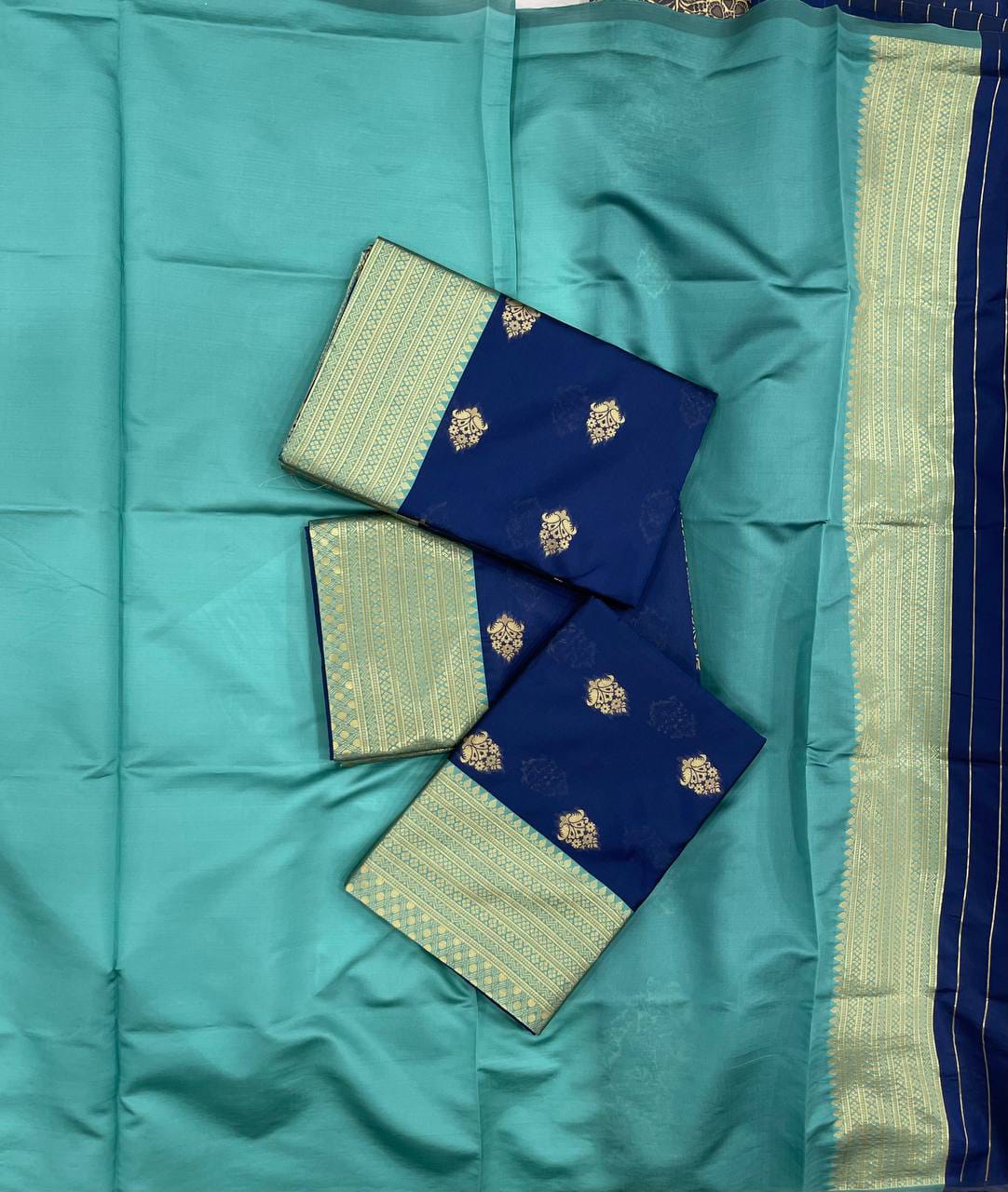 Royal Navy Blue Soft Lichi Silk Saree with Peacock Floral Zari Border & Rich Pallu